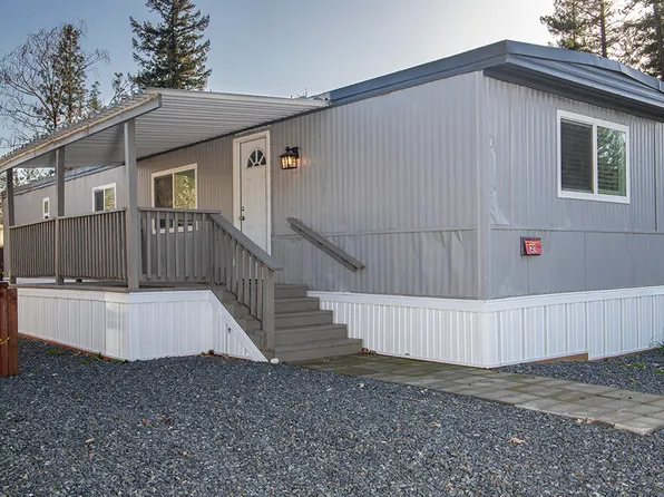 24542 Redwood Hwy Unit 21, Kerby, OR 97531