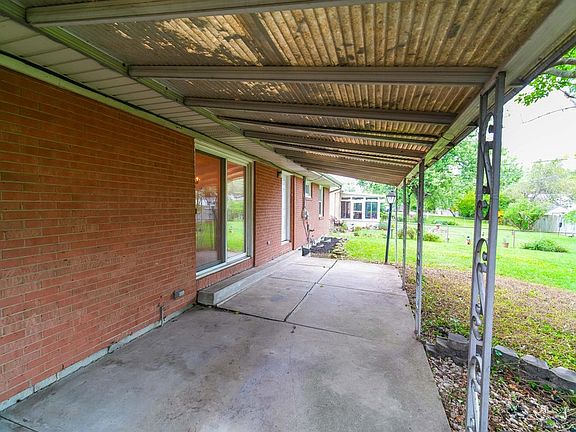 2nd image of 4778 Glendon Rd