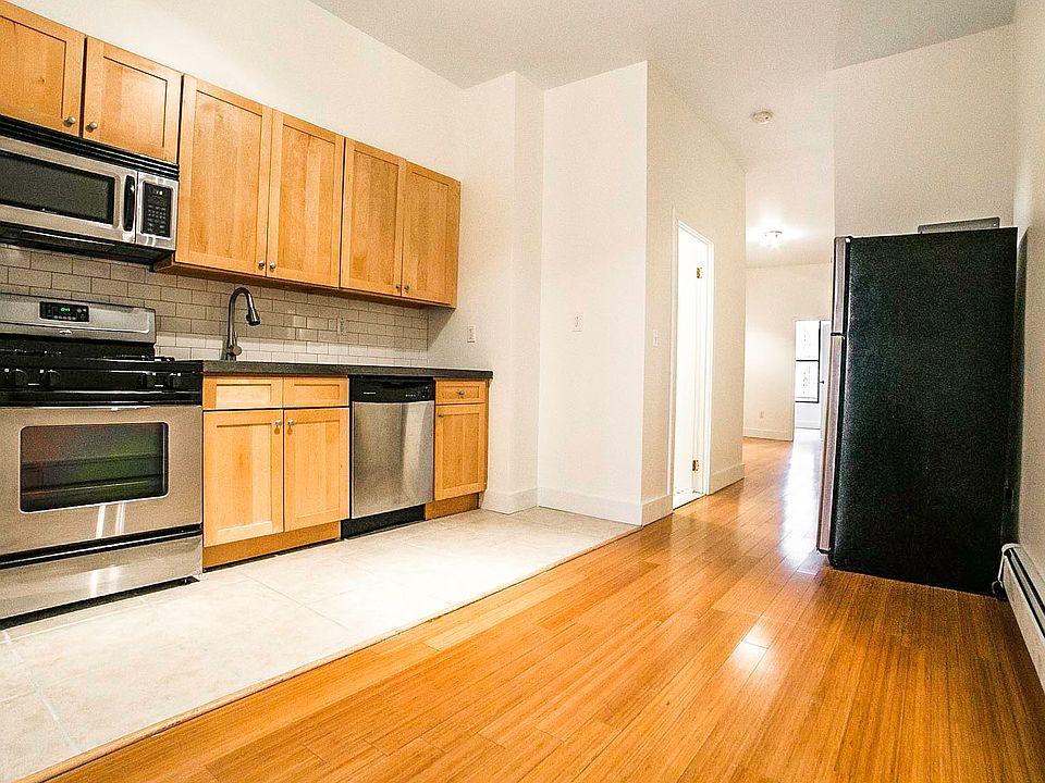 1st image of 288 Troutman St APT 1R