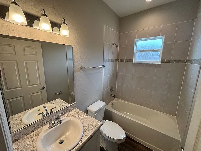 11235 SW 54th Cir — Photo 31