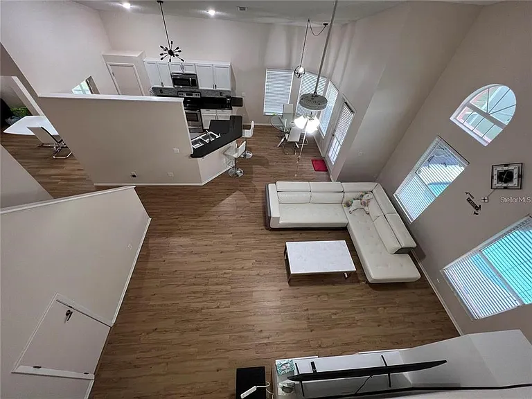 755 Riggs Cir — Photo 15