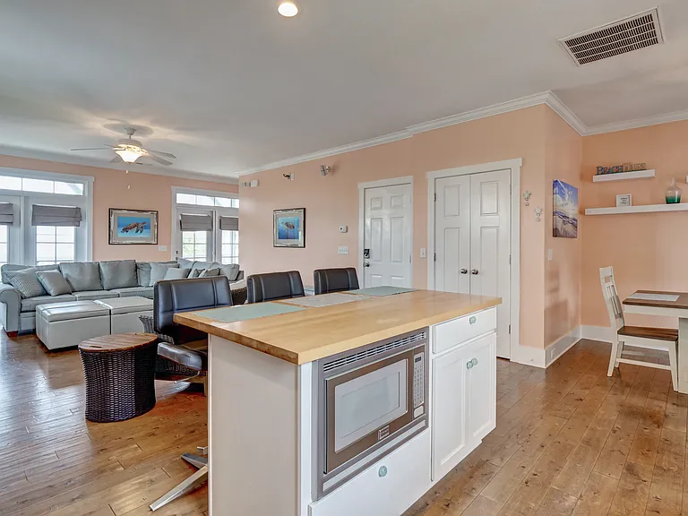 Open floor plan kitchen