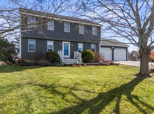 16 Orchard Farm Road, York, ME 03909