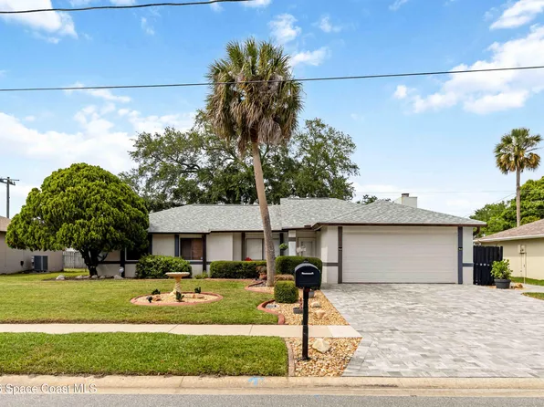 2415 Raintree Lake Cir, Merritt Island, FL 32953