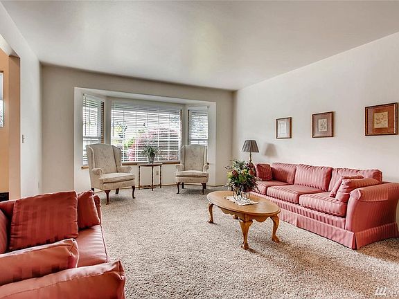 3rd image of 13506 SE 189th Pl