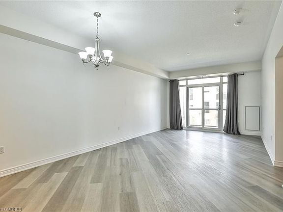 5th image of 216 Oak Park Blvd #225