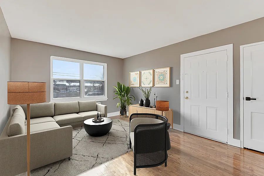 1st image of 1008 N Main St #29D