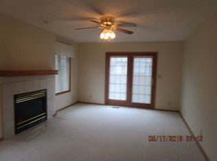 1003 E 9th St, Hastings, NE 68901