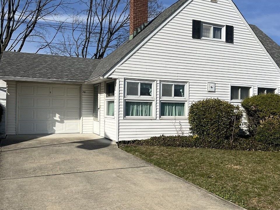 1st image of 70 Walnut Ln
