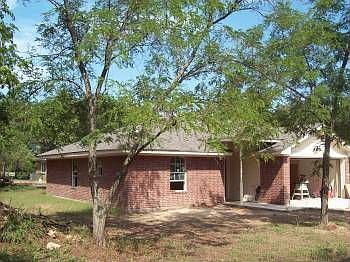 1st image of 604 Lovers Ln