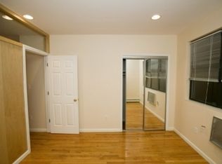 690 Grand St APT 3, Brooklyn, NY 11211