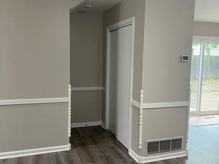 35 Honeysuckle Dr — Photo 11