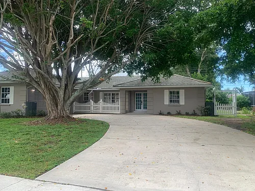 6530 Bowline Dr Photo 1