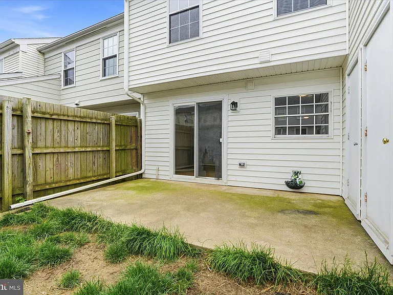 5735 Sunset View Ln — Photo 36