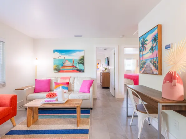 1901 7th St, Sarasota, FL 34236