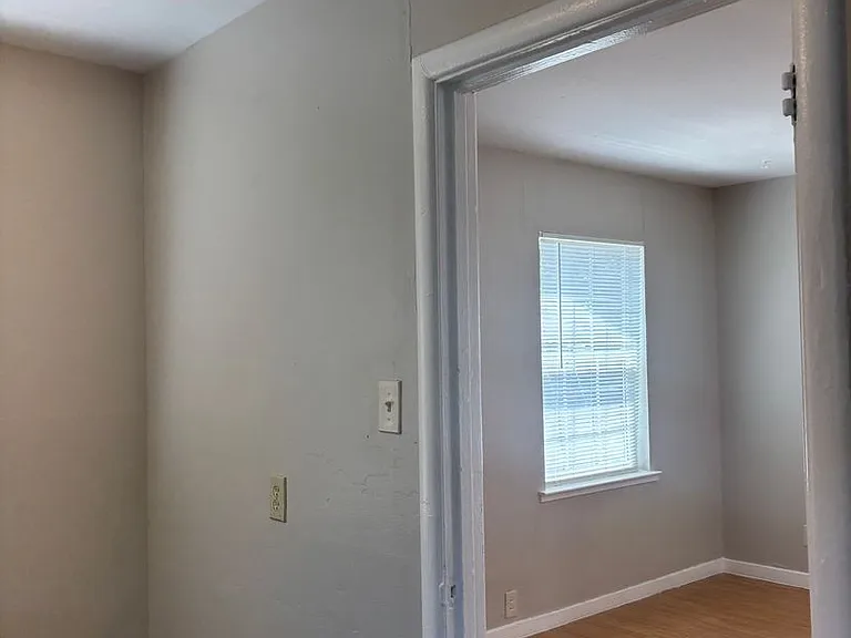 1817 Stowe Ave — Photo 4