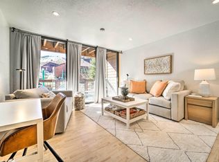 11591 Snowpeak Way #209, Truckee, CA 96161