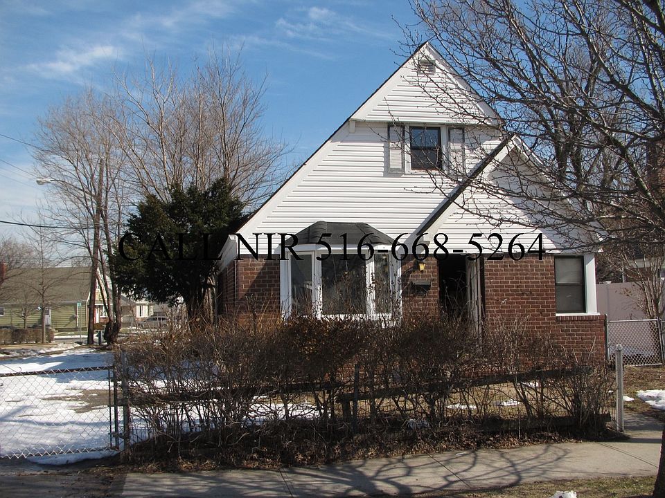 1st image of 13305 143rd St