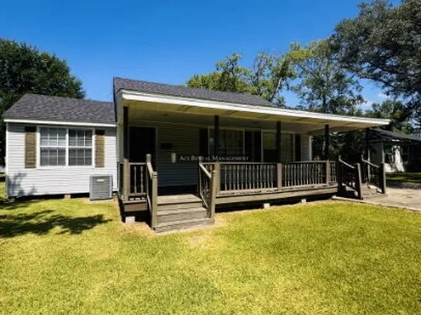 3115 Rosedale Dr, Port Arthur, TX 77642