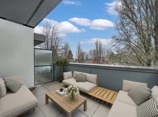2075 E 1st Ave #202, Vancouver, BC