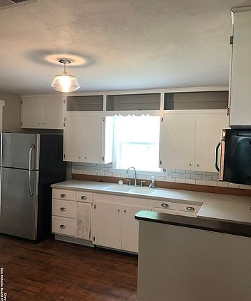 5th image of 214 Mulberry