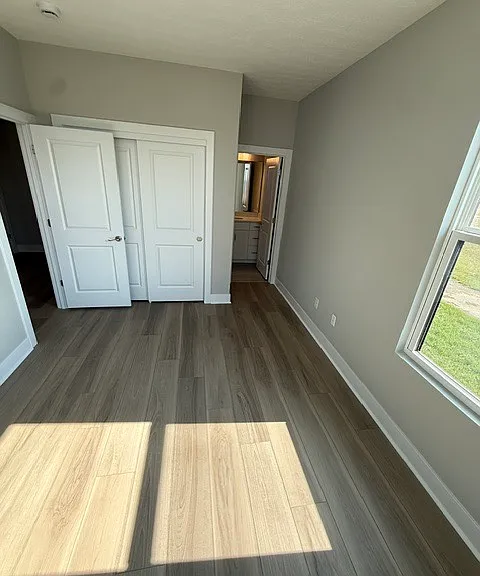 6176 Nicholas Way — Photo 11