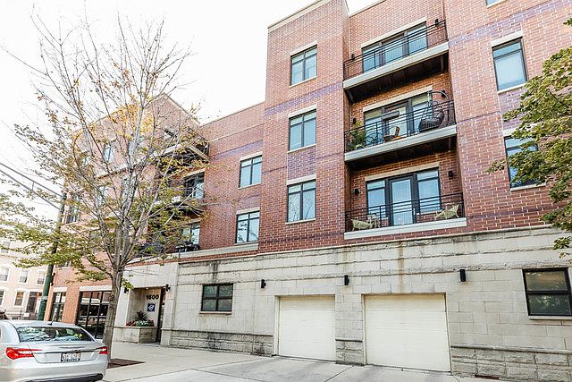1st image of 1600 N Marshfield Ave APT 203