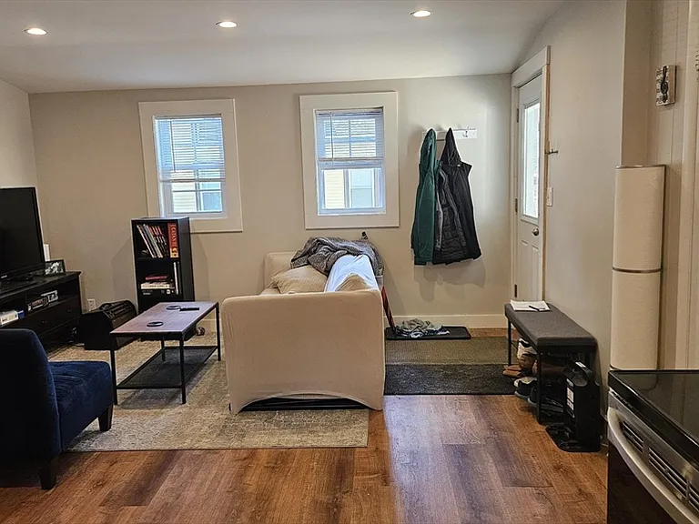 50 Hammond St #2 — Photo 5