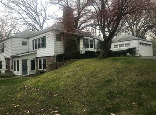 215 Johnson Rd, Trail Creek, IN 46360