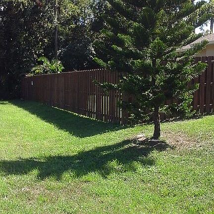 House side fence view