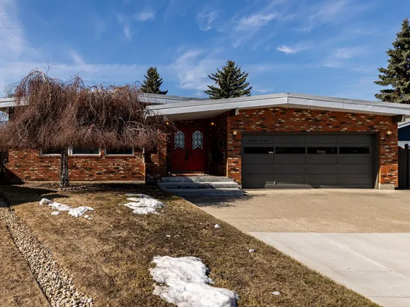 16536 103rd St NW, Edmonton, AB T5X 2H4