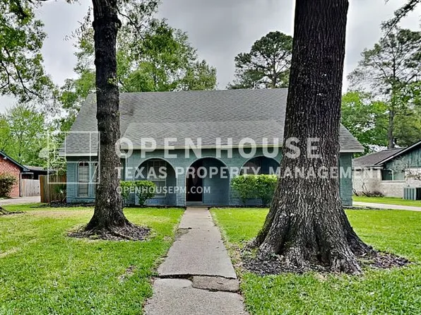 3238 Three Pines Dr, Humble, TX 77339