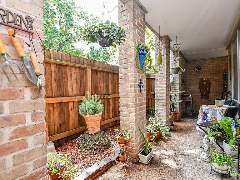 4635 Wild Indigo St #498 — Photo 29
