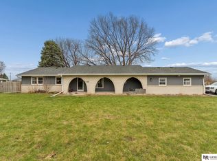 2450 N Ridge Road Dr, Fremont, NE 68025