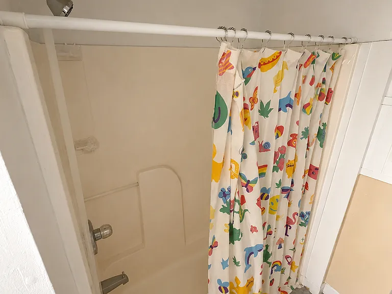 220 E State St #2 — Photo 6