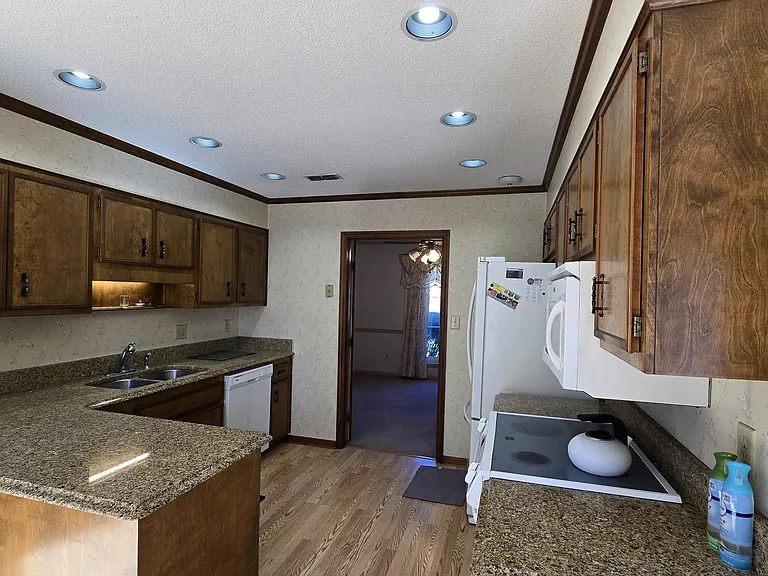 617 Matheny Cut — Photo 24