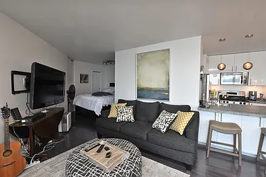Rented by Luxury Habitat
