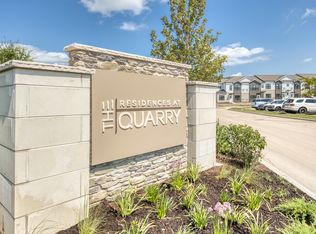 1268 Quarry Ln #103, Fox Lake, IL 60020