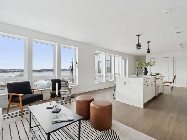 218 Washington Avenue #306, Portland, ME 04101