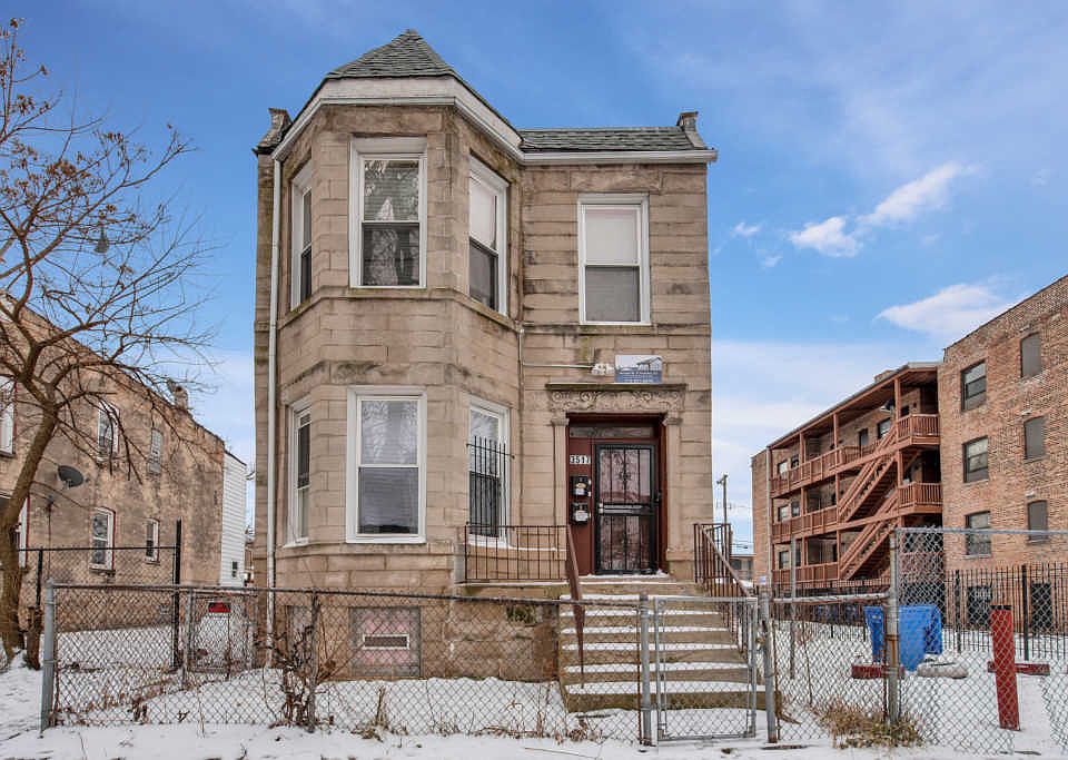 1st image of 3517 W Van Buren St