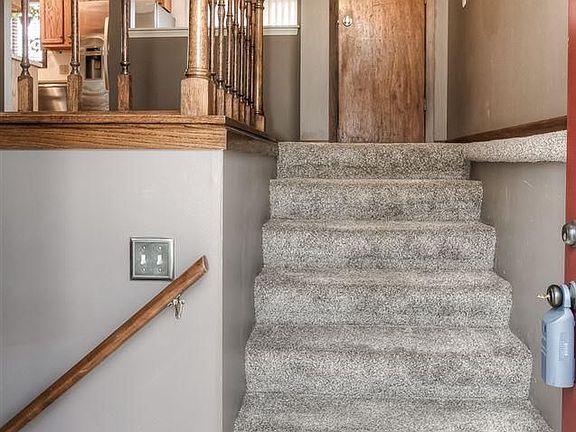3rd image of 4825 N 130th Cir