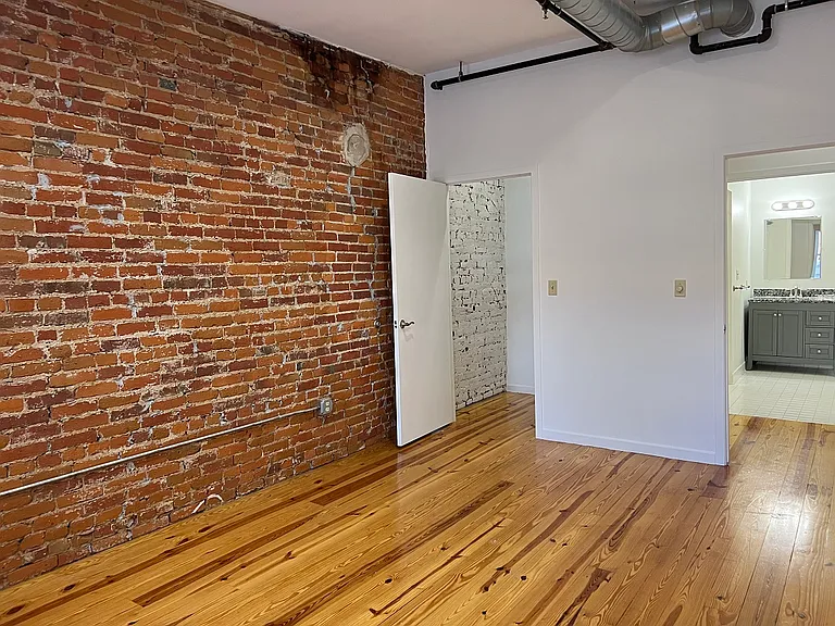 432 S Saginaw St #300 — Photo 12