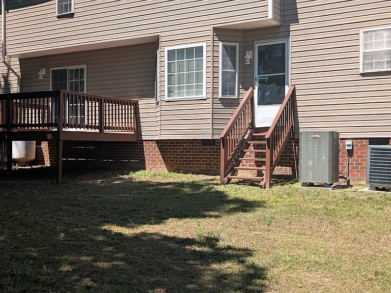 13103 Liberty Point Ct — Photo 36