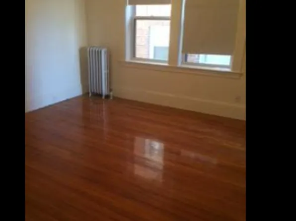 155 Summer St APT 1R, Somerville, MA 02143