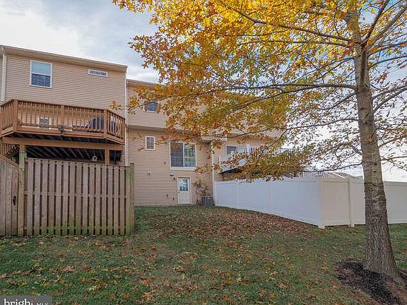 4th image of 6863 Archibald Dr