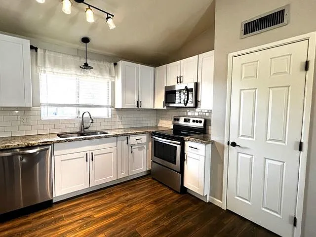 1410 W Cerrada Colima — Photo 20
