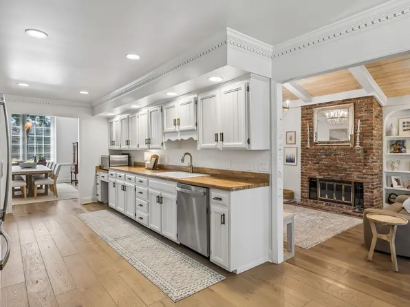 410 Stable Dr, Franklin, TN 37069