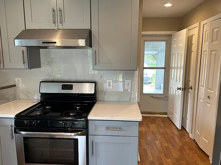 46129 Creekside Blvd — Photo 10