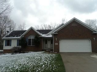 3140 Grenfall Rd, Norton, OH 44203