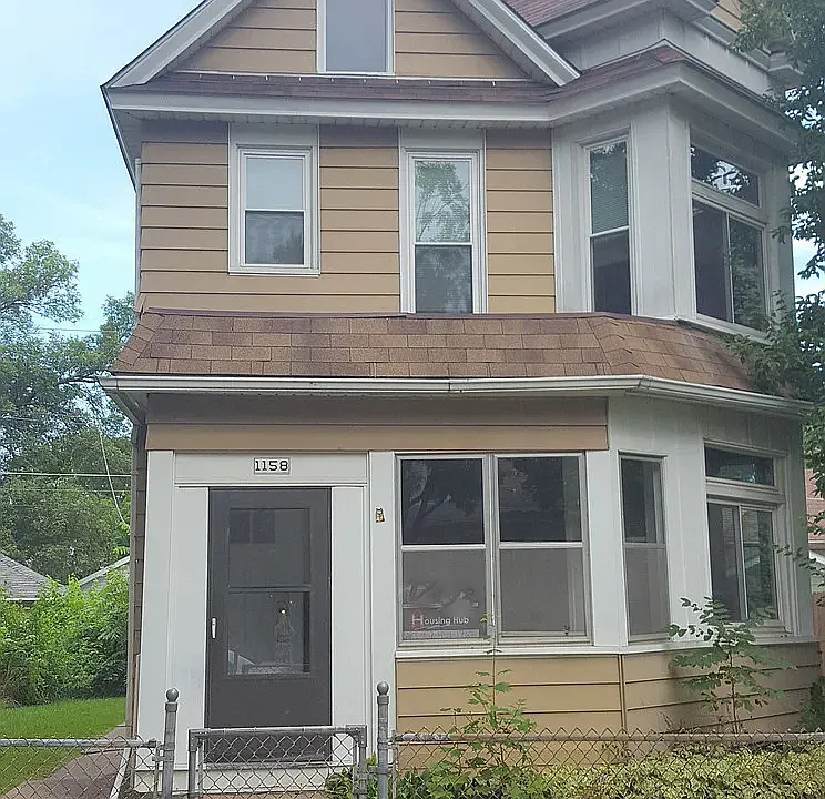 1158 Edgerton St #1